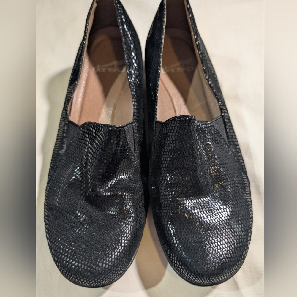 Dansko Farah Slip-On Black Lizard Print Loafers Women's Size EU 38